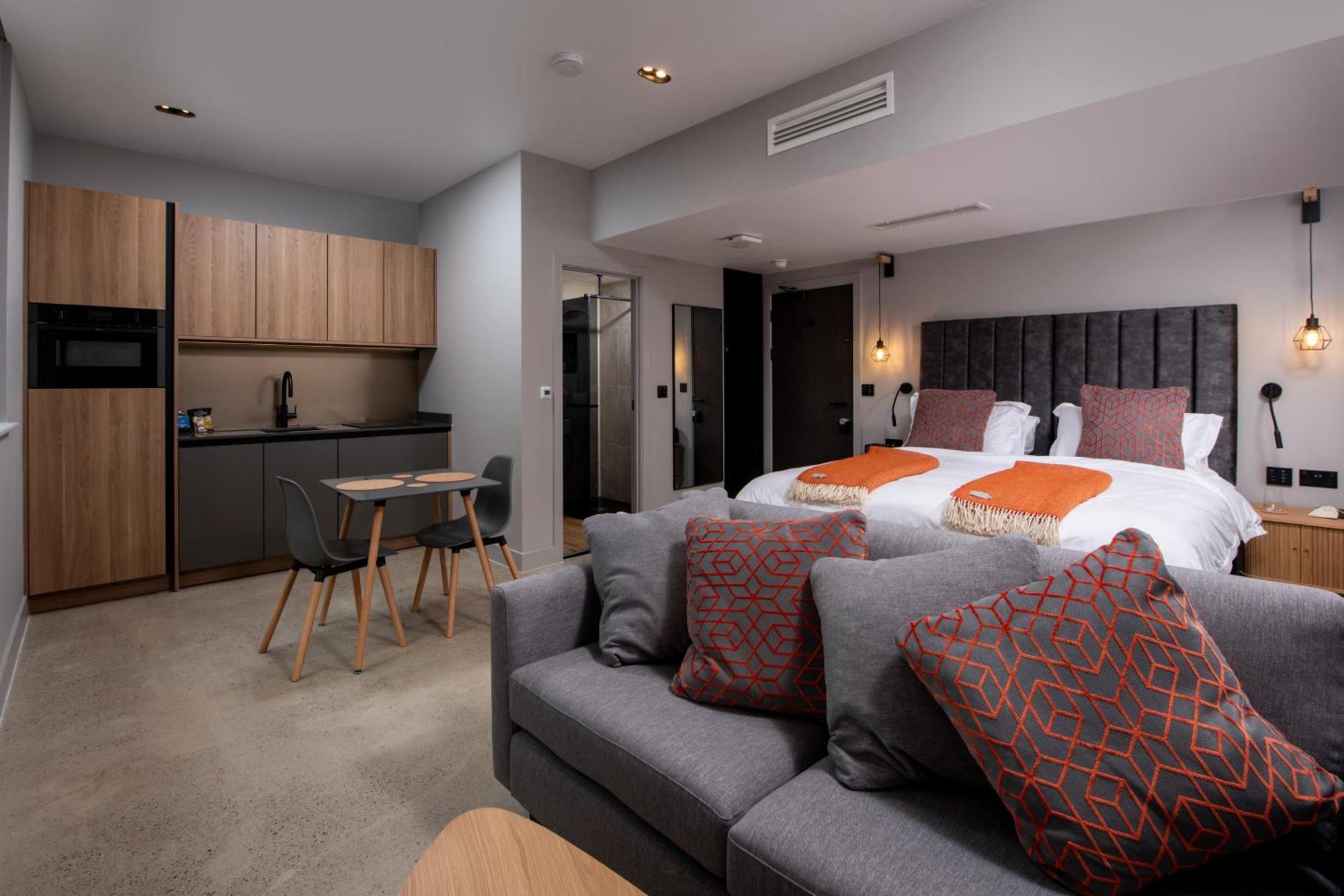 Montgomery House Apart-Hotel Лидс Экстерьер фото