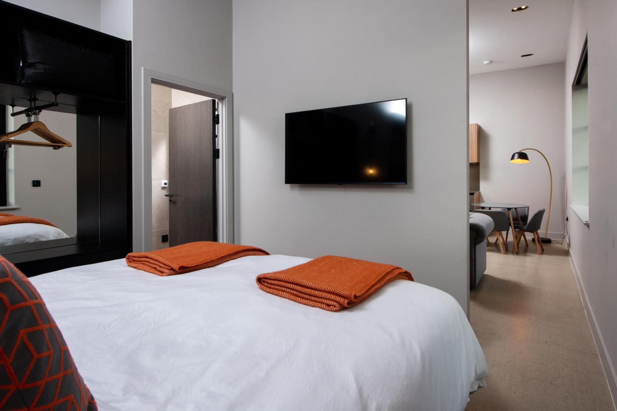 Montgomery House Apart-Hotel Лидс Экстерьер фото