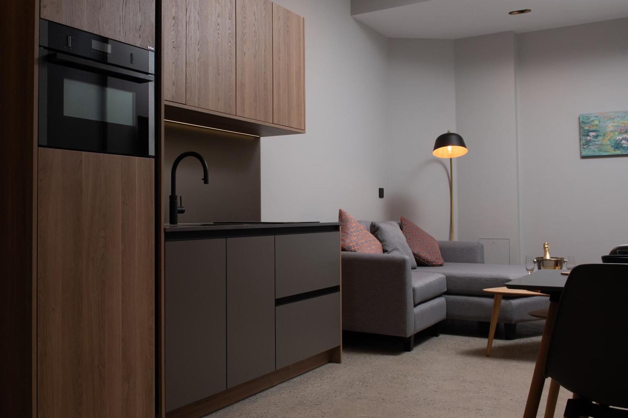 Montgomery House Apart-Hotel Лидс Экстерьер фото